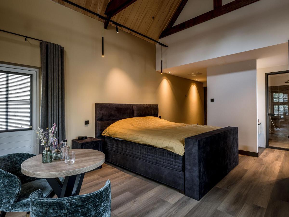 Bed and Breakfast Lindenhuys Logies Сінт-Уденроде Екстер'єр фото